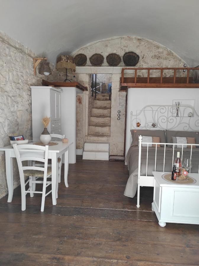 Nel Vico Antico Villa Ostuni Buitenkant foto